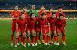 关于女足比赛风云变幻，球员表现超群的信息